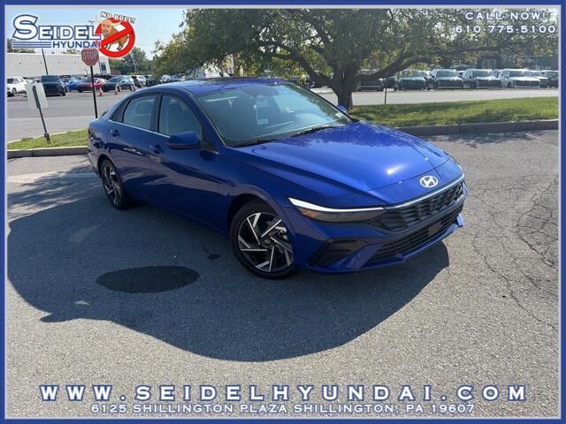 2025 Hyundai ELANTRA SEL Convenience