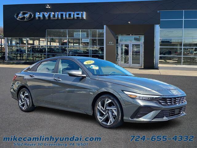 2025 Hyundai ELANTRA SEL Convenience — photo 1 of 13