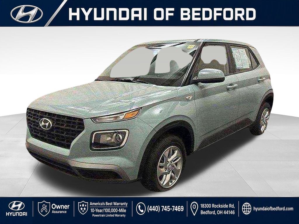 2026 Hyundai Venue SE — photo 1 of 4