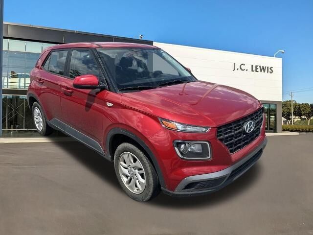 2022 Hyundai VENUE SE
