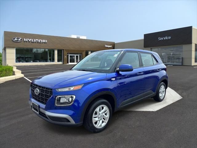 2022 Hyundai VENUE SE