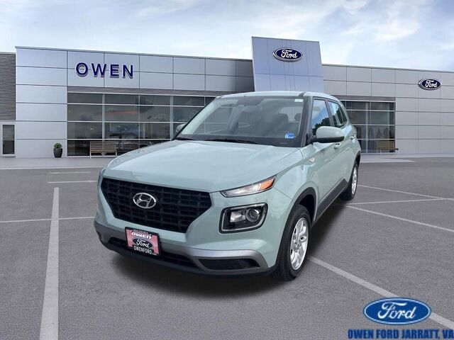 2025 Hyundai VENUE SE