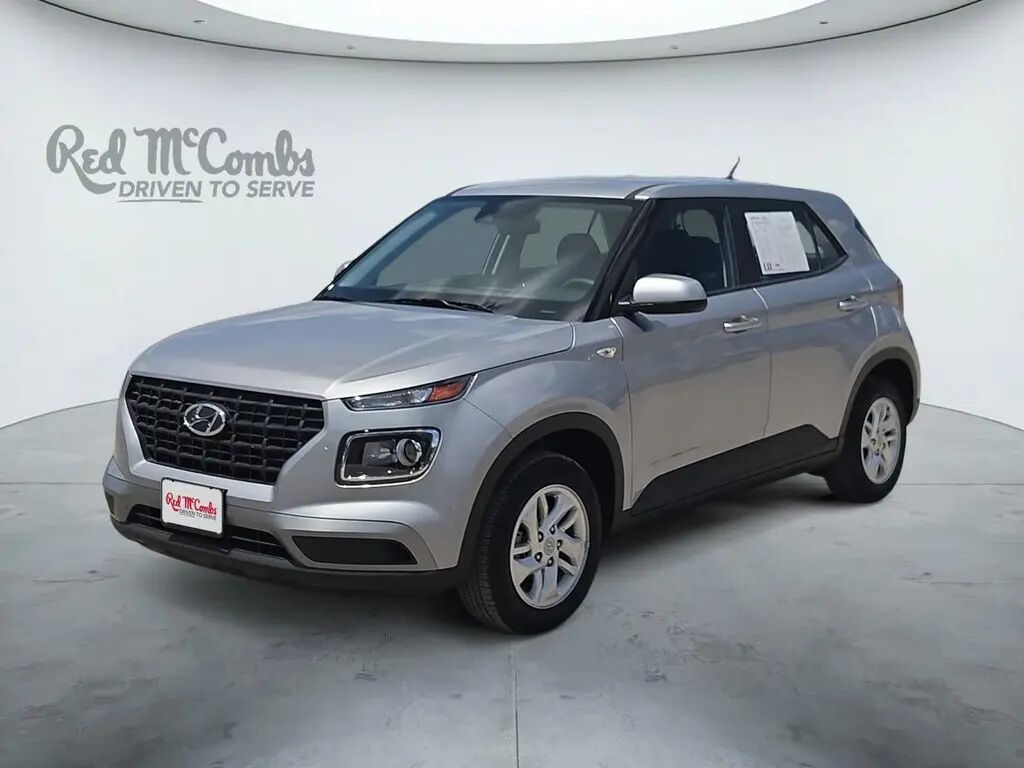 2025 Hyundai VENUE SE — photo 1 of 13