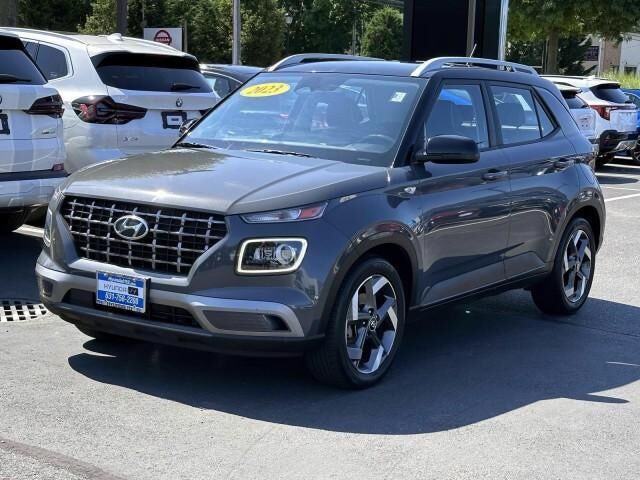 2023 Hyundai VENUE Limited
