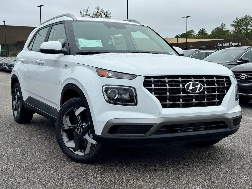 2026 Hyundai VENUE SEL
