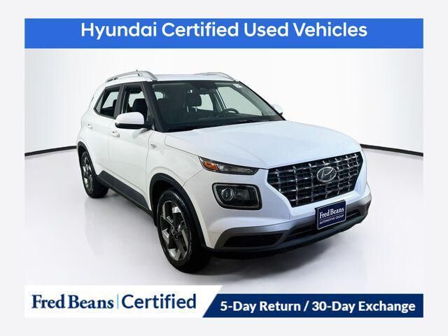 2023 Hyundai VENUE SEL