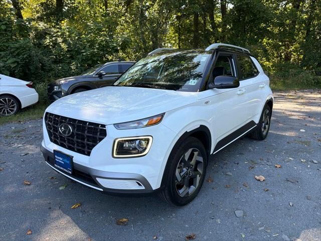 2023 Hyundai VENUE Limited