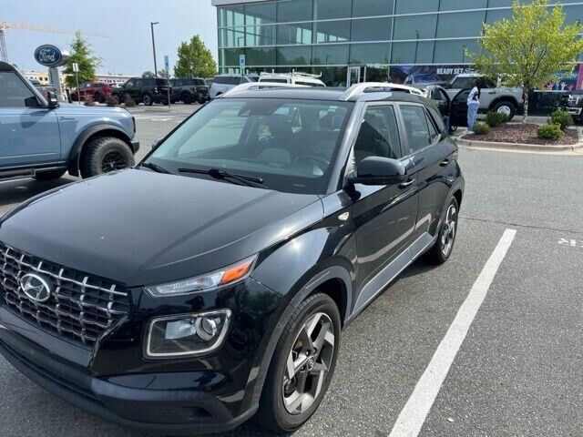 2021 Hyundai VENUE SEL