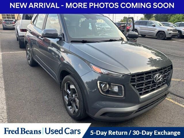 2023 Hyundai VENUE SEL