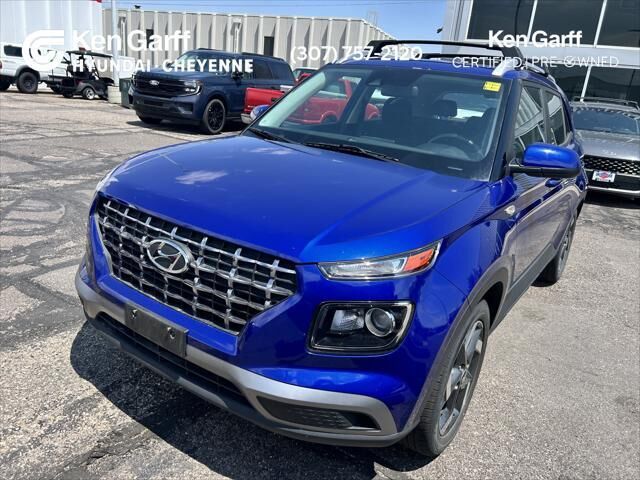 2022 Hyundai VENUE SEL