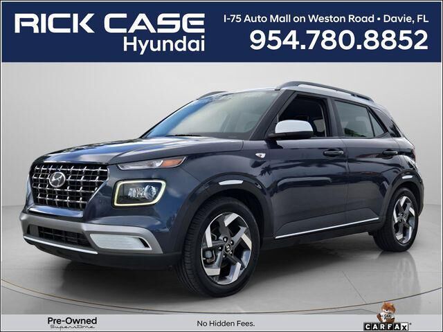 2023 Hyundai VENUE Limited — photo 1 of 12