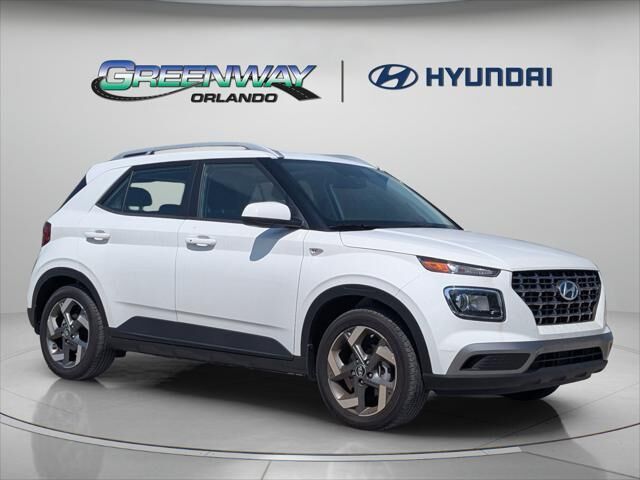 2025 Hyundai VENUE SEL