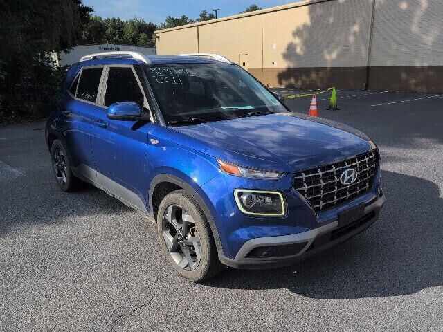 2023 Hyundai VENUE Limited