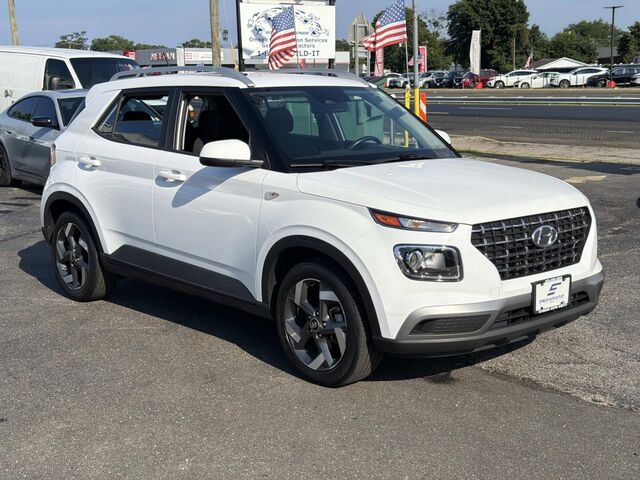 2023 Hyundai VENUE SEL
