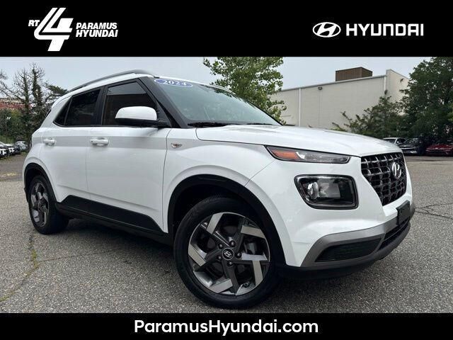 2024 Hyundai VENUE SEL