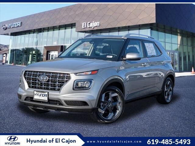 2025 Hyundai VENUE SEL