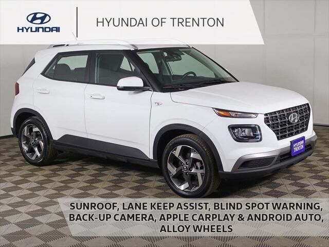 2024 Hyundai VENUE SEL