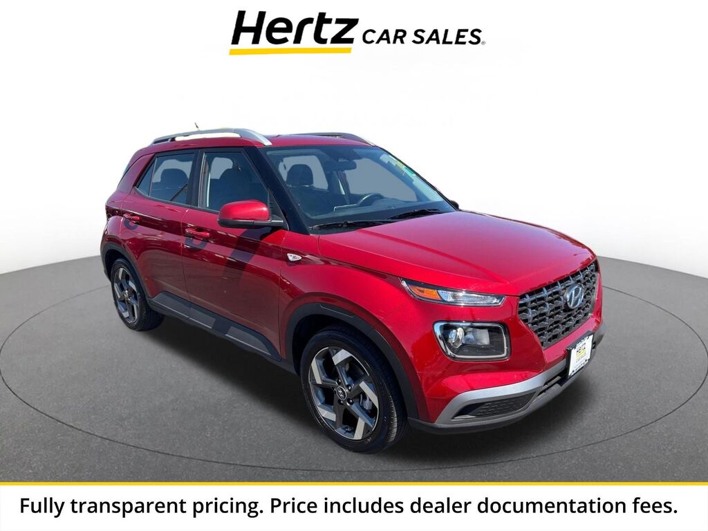 2025 Hyundai Venue SEL — photo 1 of 1