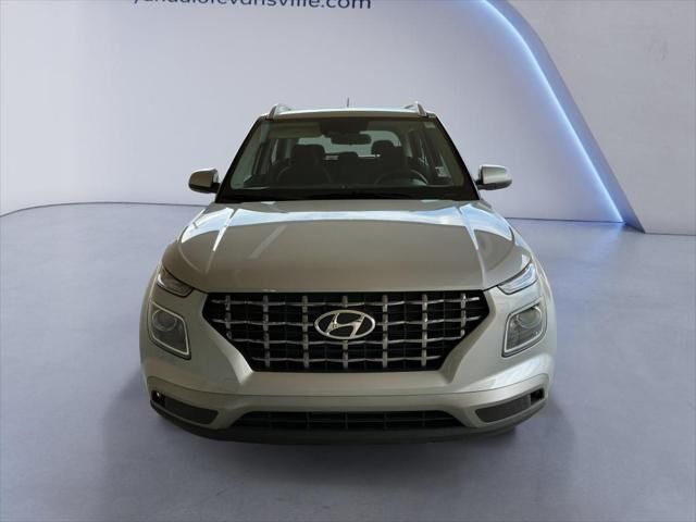 2026 Hyundai VENUE SEL — photo 1 of 13