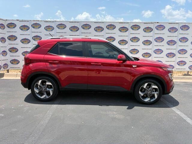 2023 Hyundai VENUE Limited