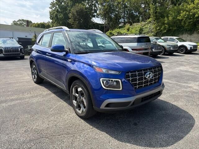 2023 Hyundai VENUE Limited