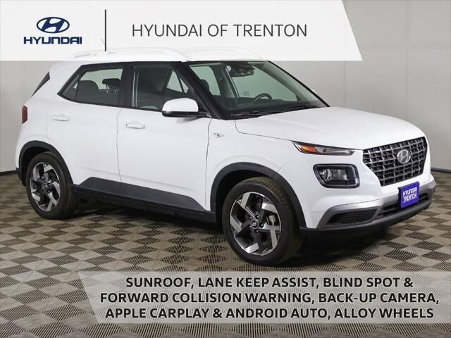 2024 Hyundai VENUE SEL