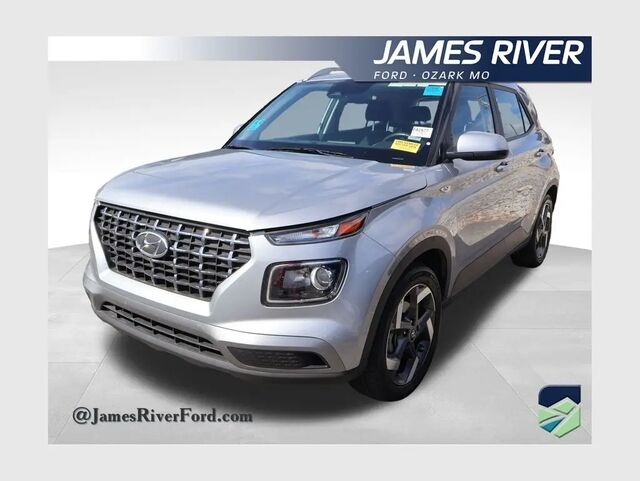 2025 Hyundai VENUE SEL