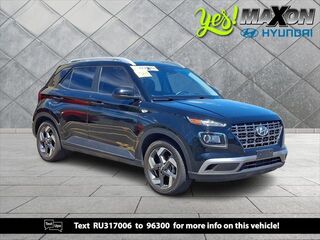 2024 Hyundai VENUE SEL