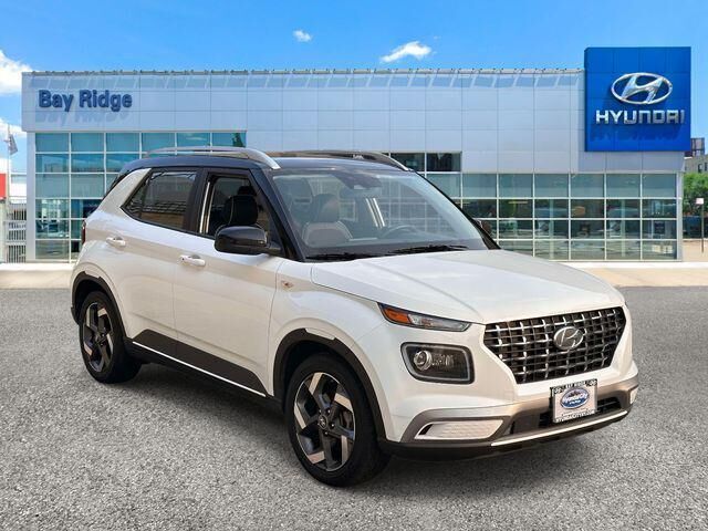 2025 Hyundai VENUE Limited