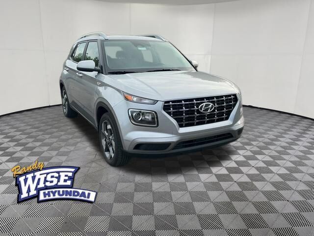 2026 Hyundai VENUE SEL — photo 1 of 13