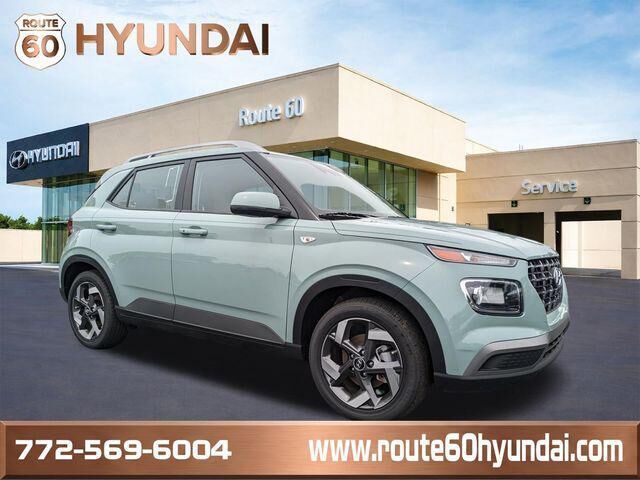 2026 Hyundai VENUE SEL — photo 1 of 13
