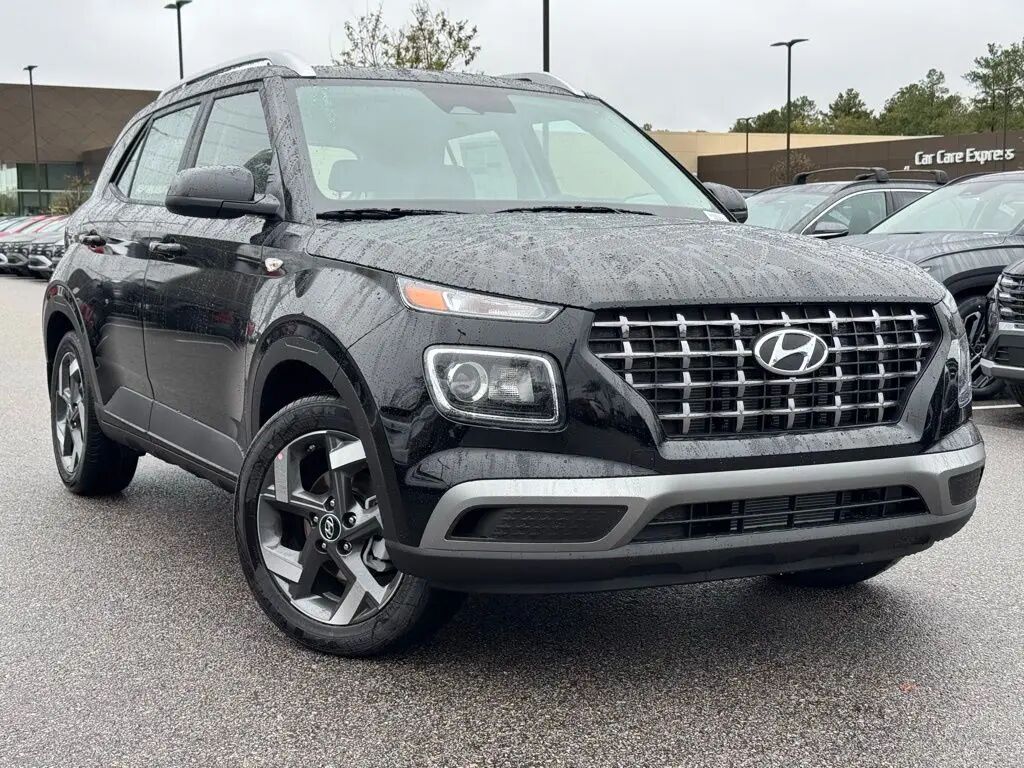 2026 Hyundai VENUE SEL — photo 1 of 13