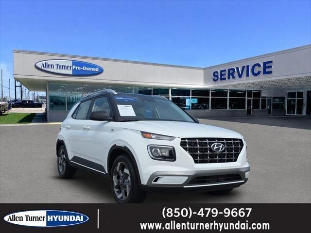 2026 Hyundai VENUE SEL — photo 1 of 13