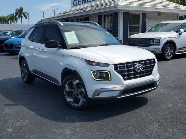 2023 Hyundai VENUE Limited