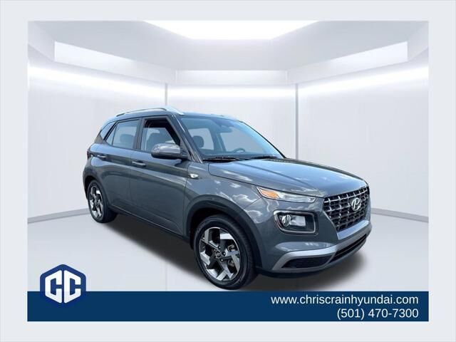 2024 Hyundai VENUE SEL — photo 1 of 13