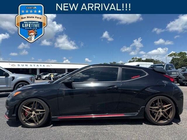 2020 Hyundai VELOSTER N Base