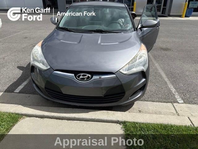 2013 Hyundai VELOSTER Base