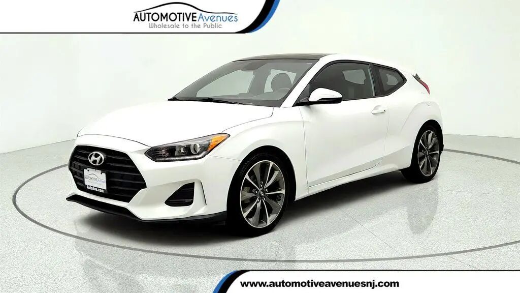 2020 Hyundai VELOSTER 2.0L — photo 1 of 13