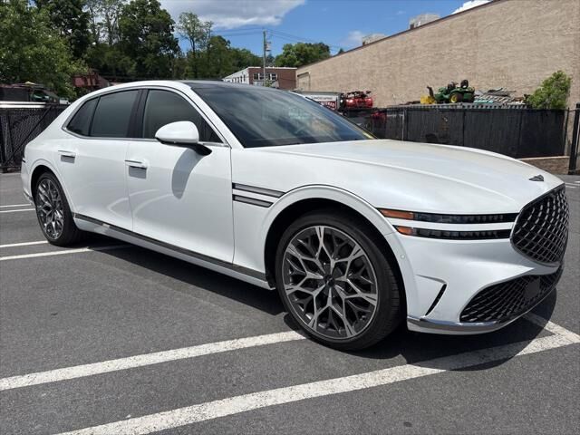 2024 Genesis G90 3.5T e-Supercharger
