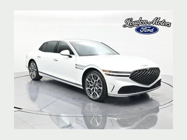 2024 Genesis G90 3.5T e-Supercharger