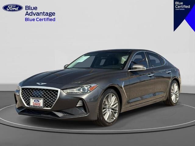 2021 Genesis G70 2.0T — photo 1 of 13