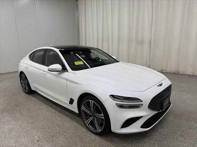 2024 Genesis G70 2.5T Standard