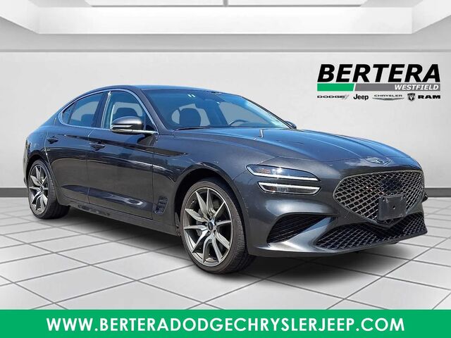 2025 Genesis G70 2.5T Standard