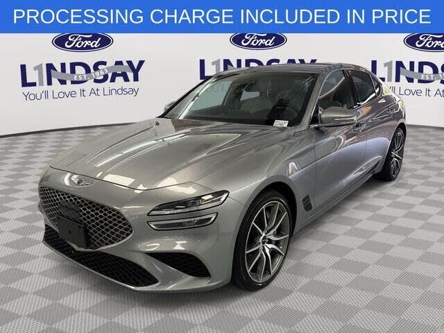 2025 Genesis G70 2.5T Standard