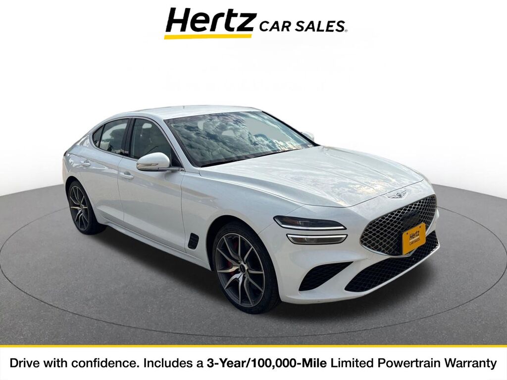 2025 Genesis G70 2.5T — photo 1 of 11