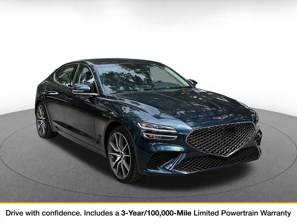 2025 Genesis G70 2.5T — photo 1 of 4