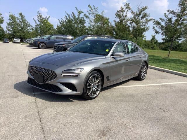 2025 Genesis G70 2.5T Sport Prestige — photo 1 of 13