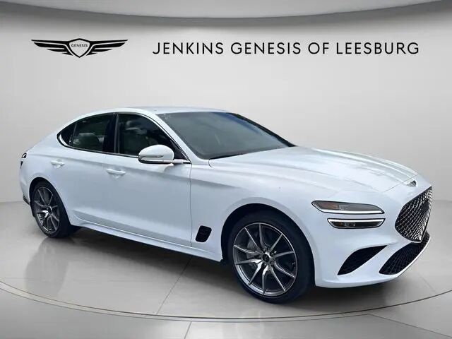 2025 Genesis G70 2.5T Standard