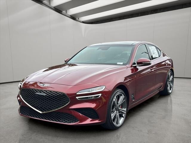 2025 Genesis G70 2.5T Standard