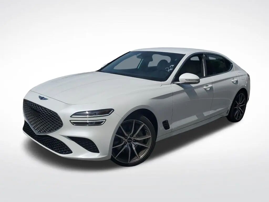 2025 Genesis G70 2.5T Standard — photo 1 of 4